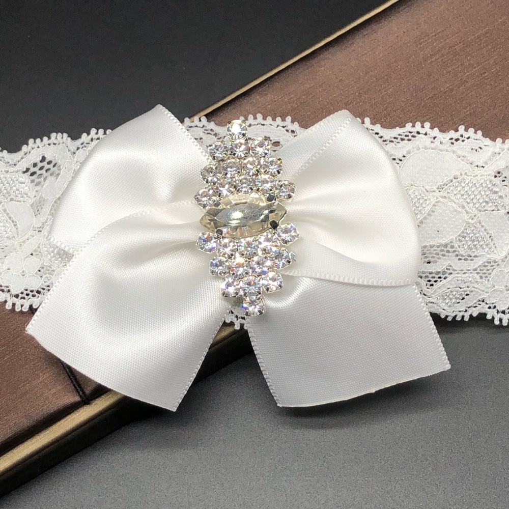 Bridal wedding garter liga bride lace